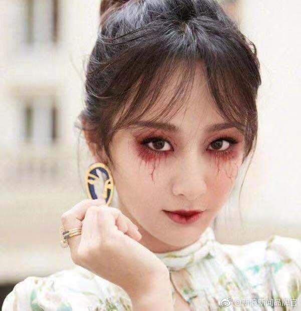 Sao Hoa ngữ đua nhau hóa trang ngày Halloween