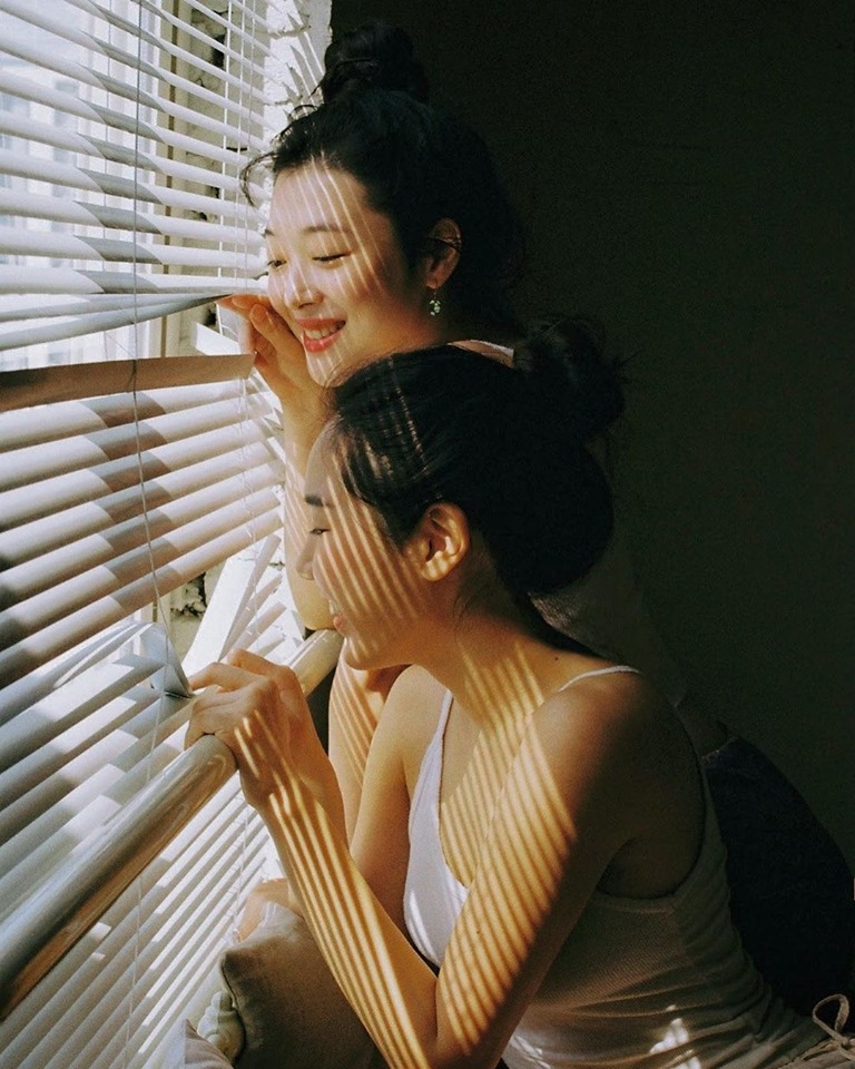 Bộ ảnh ủng hộ LGBT chưa từng công bố của Sulli gây 'sốt'
