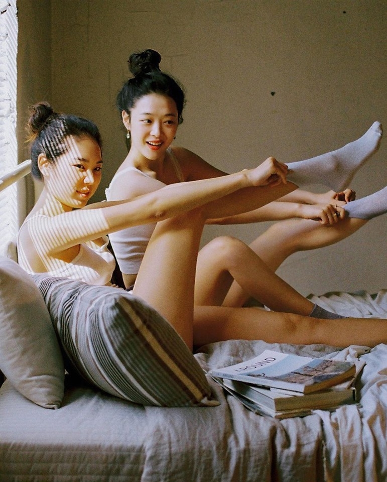 Bộ ảnh ủng hộ LGBT chưa từng công bố của Sulli gây 'sốt'