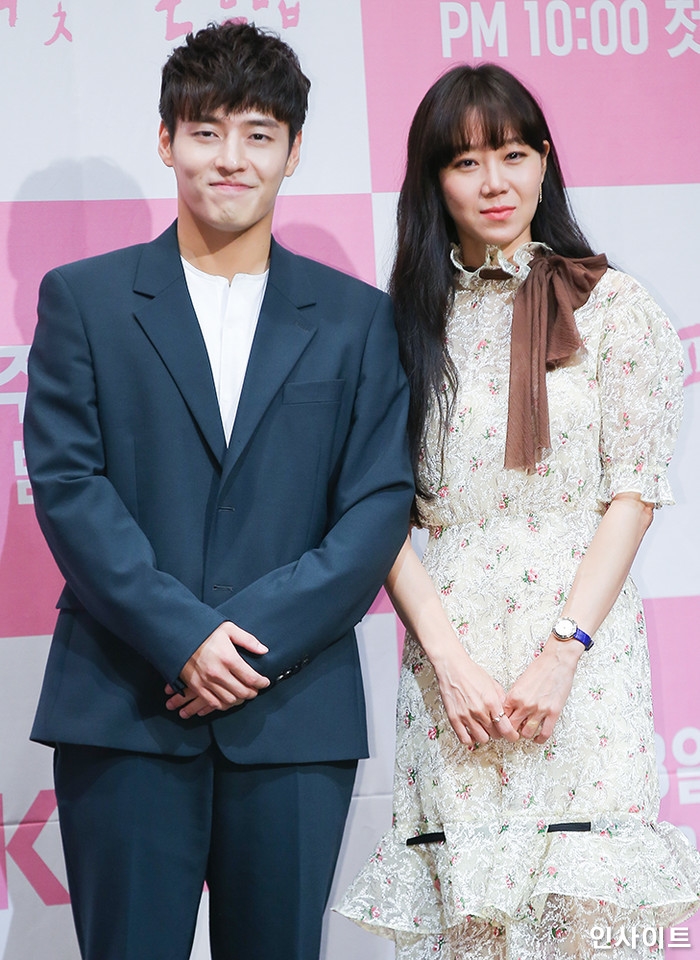 Lộ diện 3 cặp đôi được bình chọn là đẹp nhất drama Hàn 2019