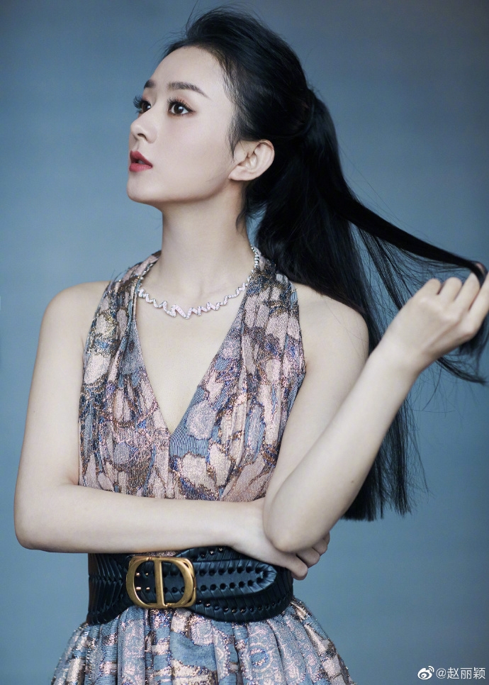 Top 5 tiểu hoa hot nhất Cbiz: Dương Tử 'vượt mặt' Trịnh Sảng