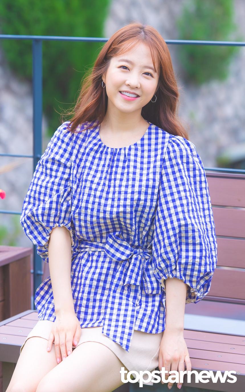 Park Bo Young thông báo nghỉ dài hơi để điều trị chấn thương tay