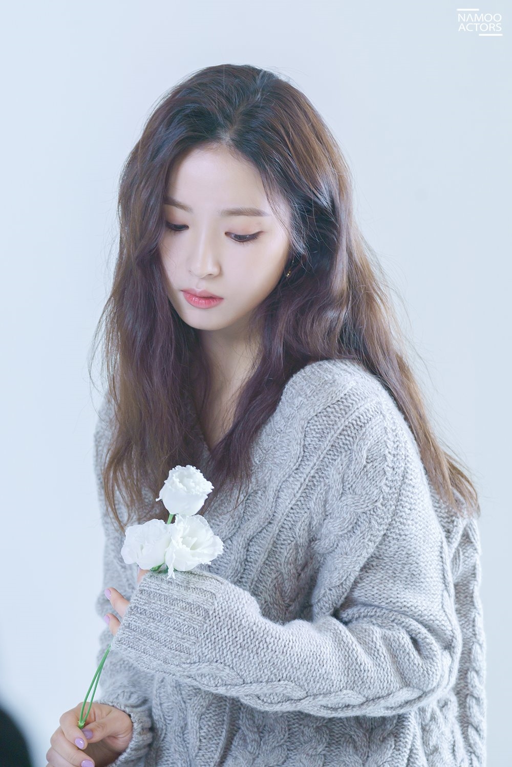 Shin Se Kyung tung bộ ảnh đẹp như tiên nữ quảng bá fanmeeting