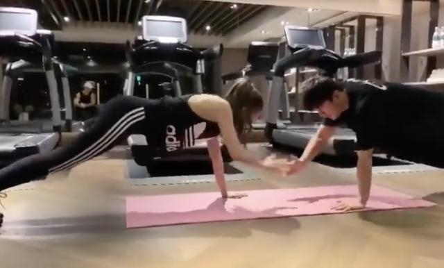 Châu Kiệt Luân bị bà xã Côn Lăng bắt đi tập thể dục vì nghiện trà sữa