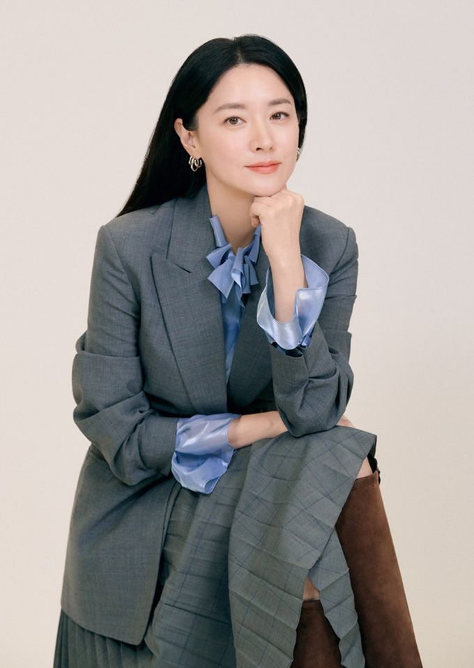 Lee Young Ae chia sẻ hai con không biết đến độ nổi tiếng của mình