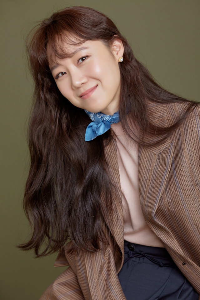 Gong Hyo Jin chia sẻ thông tin về việc nhận vai trong 'Khi hoa trà nở'