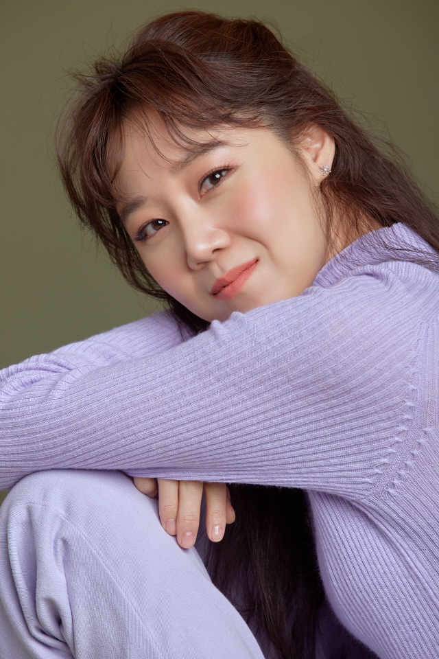 Gong Hyo Jin chia sẻ thông tin về việc nhận vai trong 'Khi hoa trà nở'