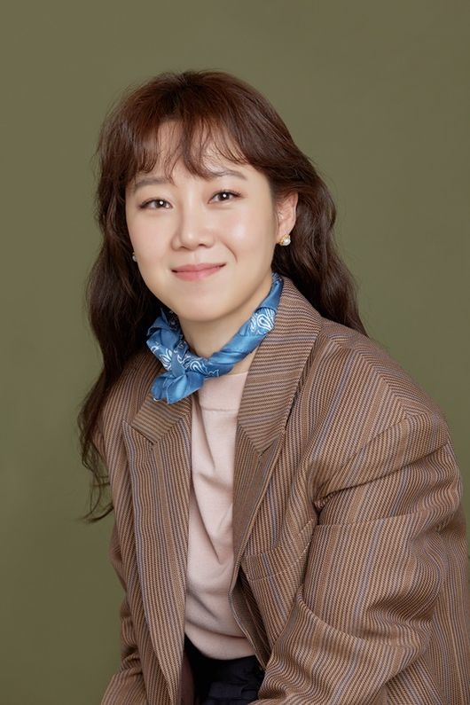 Gong Hyo Jin chia sẻ thông tin về việc nhận vai trong 'Khi hoa trà nở'