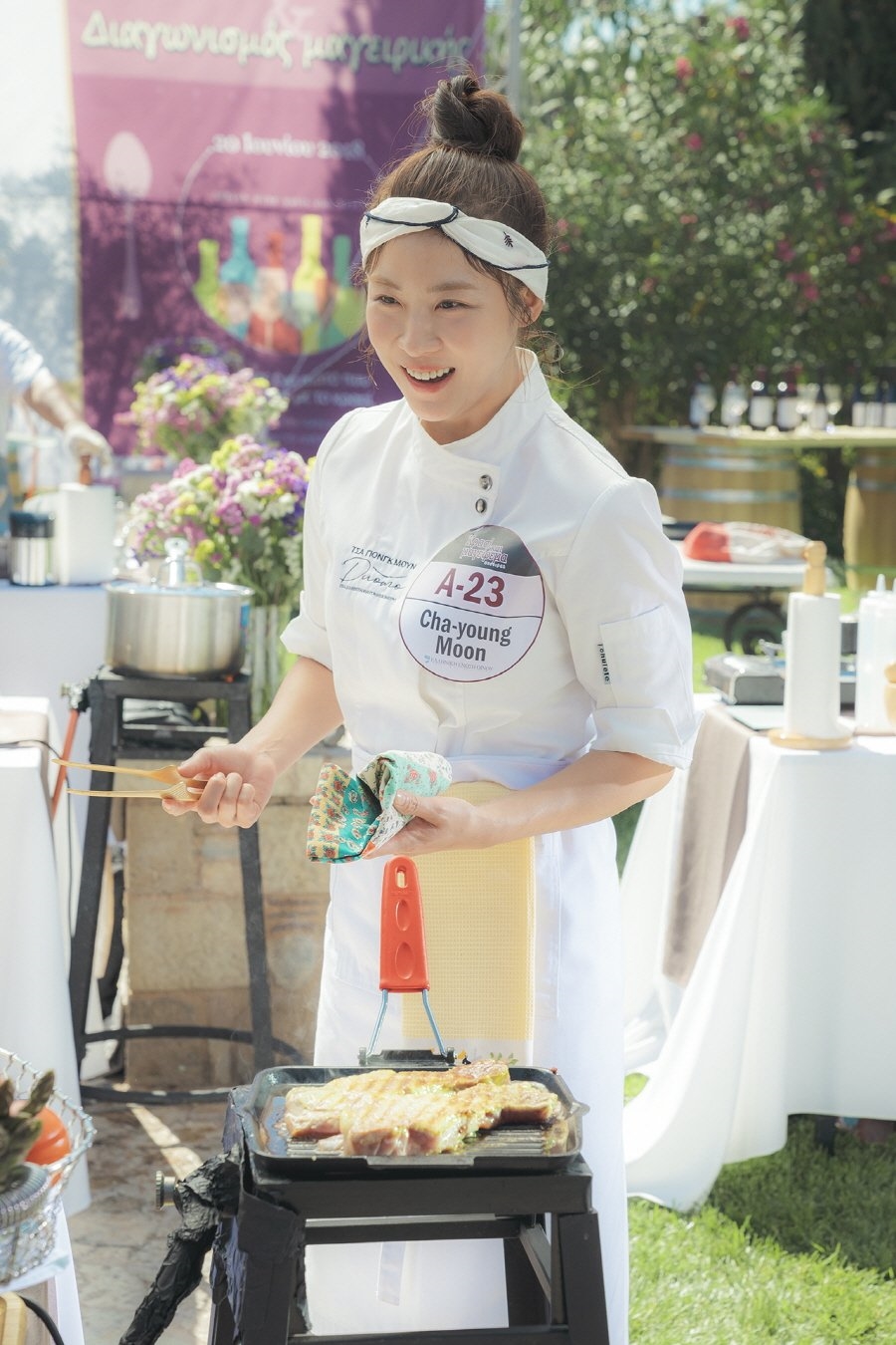 Ha Ji Won xinh xắn, trẻ trung trong loạt ảnh phim mới sắp ra mắt