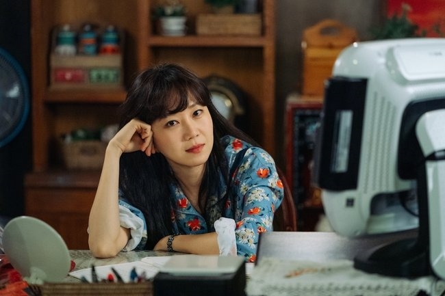 Gong Hyo Jin nói về diễn xuất, bạn diễn và khả năng được Daesang