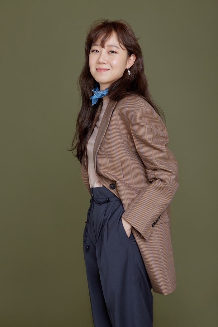 Gong Hyo Jin nói về diễn xuất, bạn diễn và khả năng được Daesang