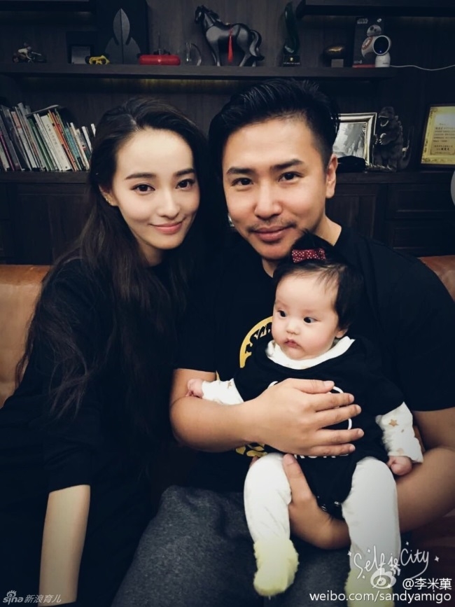 Côn Lăng, vợ Lâm Chí Dĩnh và những fan girl thành công nhất Cbiz