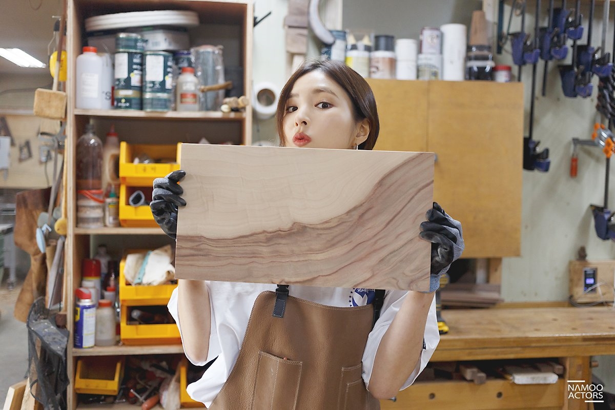 Shin Se Kyung tận tâm chuẩn bị từng bước cho fanmeeting