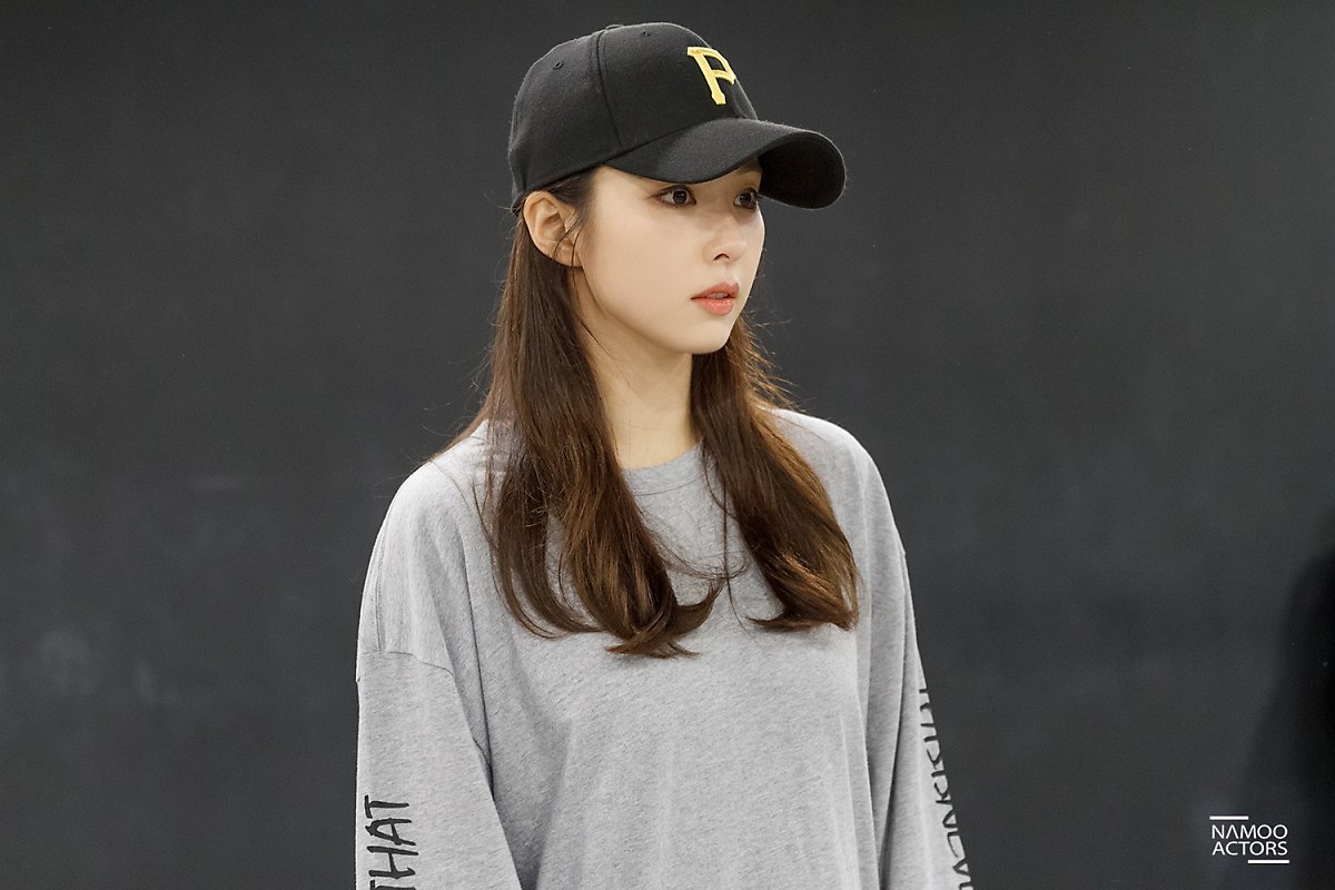 Shin Se Kyung tận tâm chuẩn bị từng bước cho fanmeeting