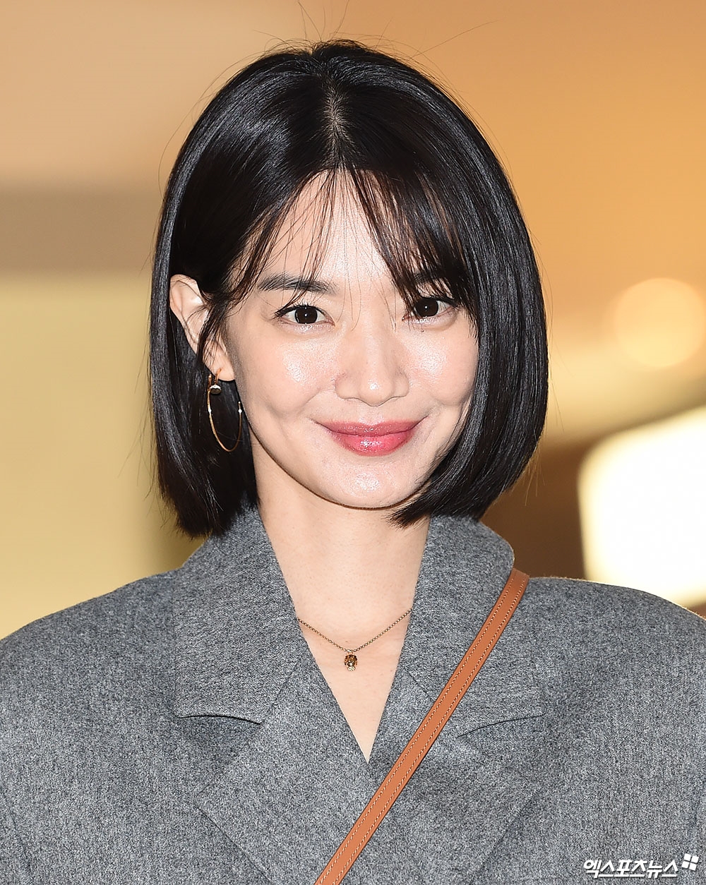 Shin Min Ah xứng danh “nữ thần tóc ngắn” cực ngầu trong sự kiện