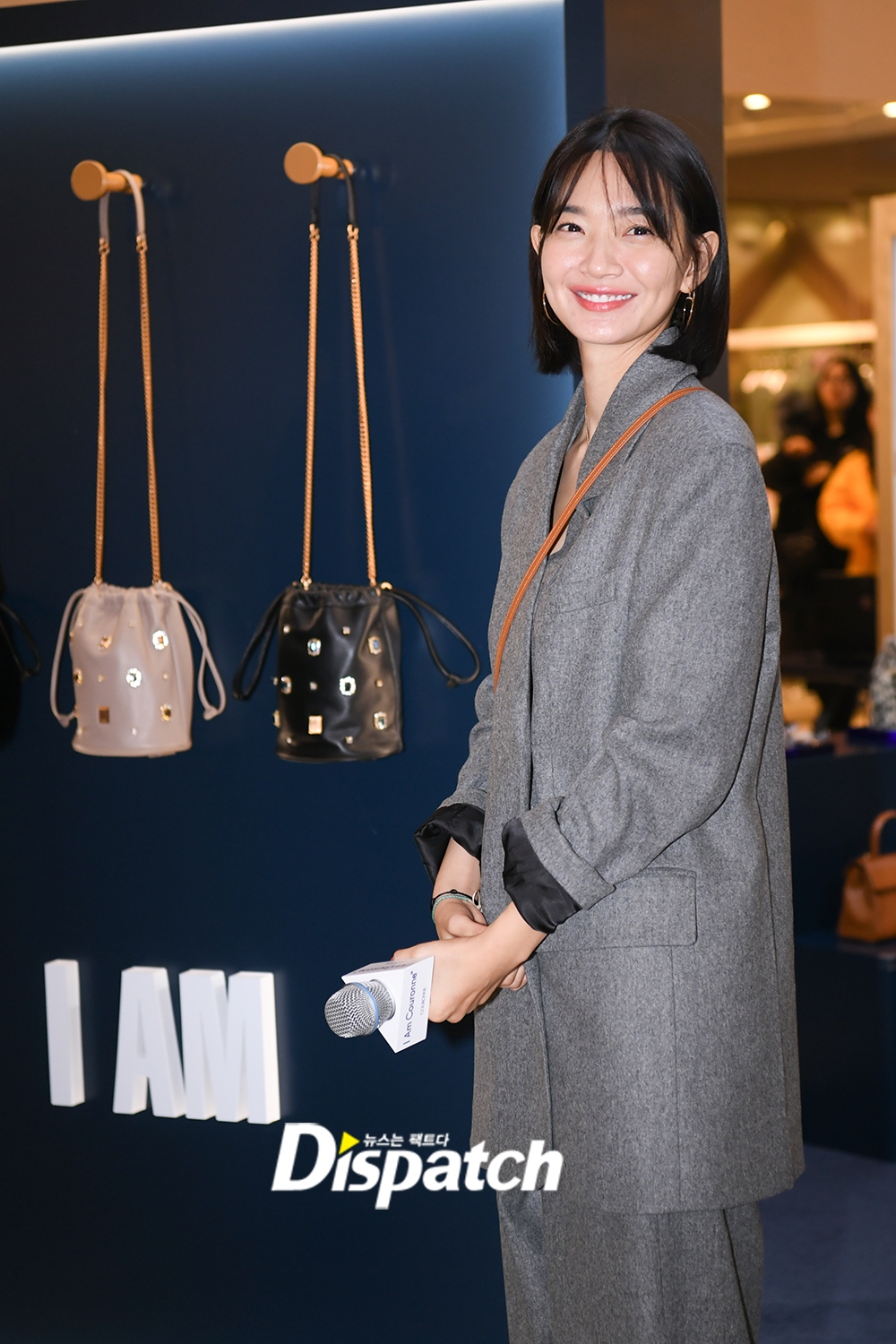 Shin Min Ah xứng danh “nữ thần tóc ngắn” cực ngầu trong sự kiện
