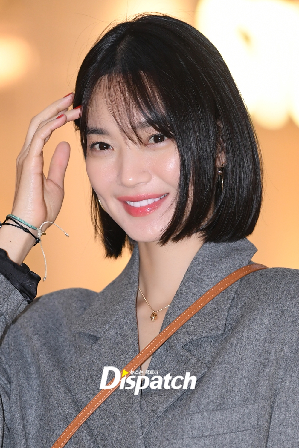 Shin Min Ah xứng danh “nữ thần tóc ngắn” cực ngầu trong sự kiện