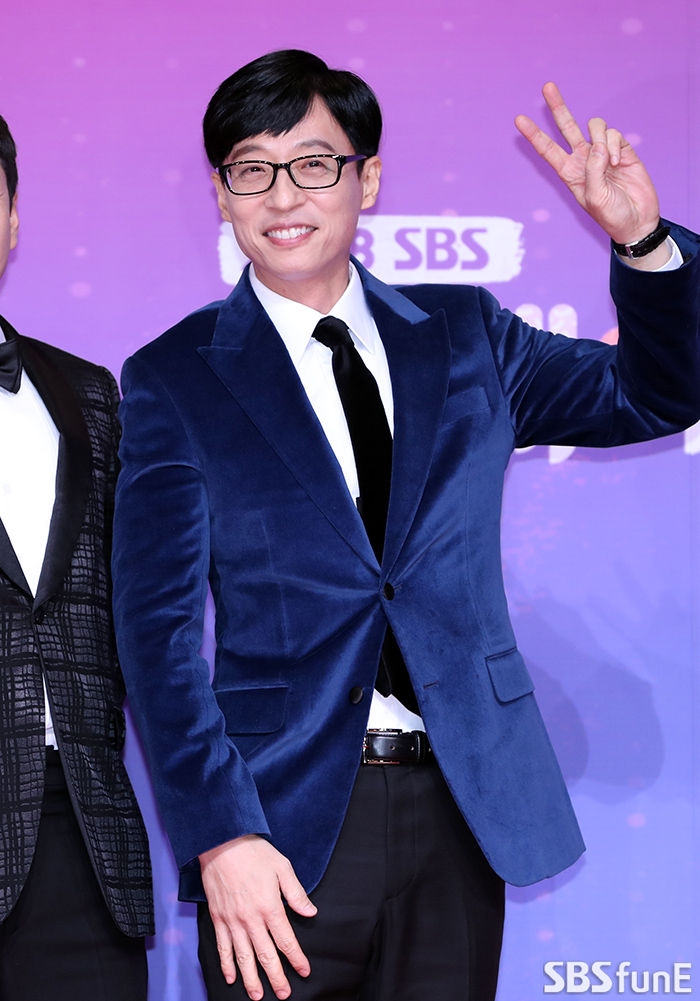 Yoo Jae Suk lên tiếng phủ nhận vì dính vào scandal quấy rối