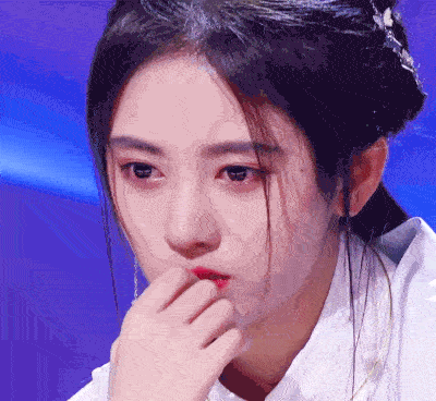 Lưu Diệc Phi, Dương Mịch... và những mỹ nhân Cbiz gây bão khi rơi lệ
