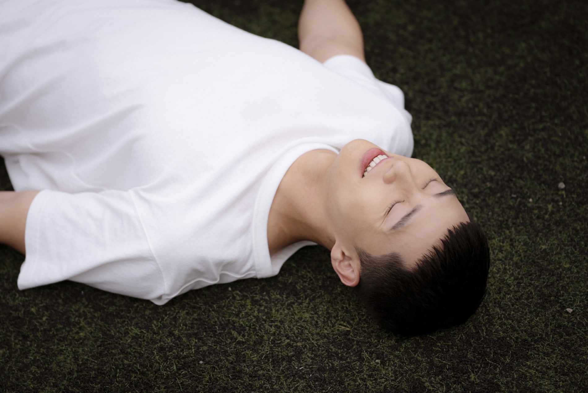 Park Seo Joon vẫn điển trai với tạo hình 'dìm hàng' trong drama mới