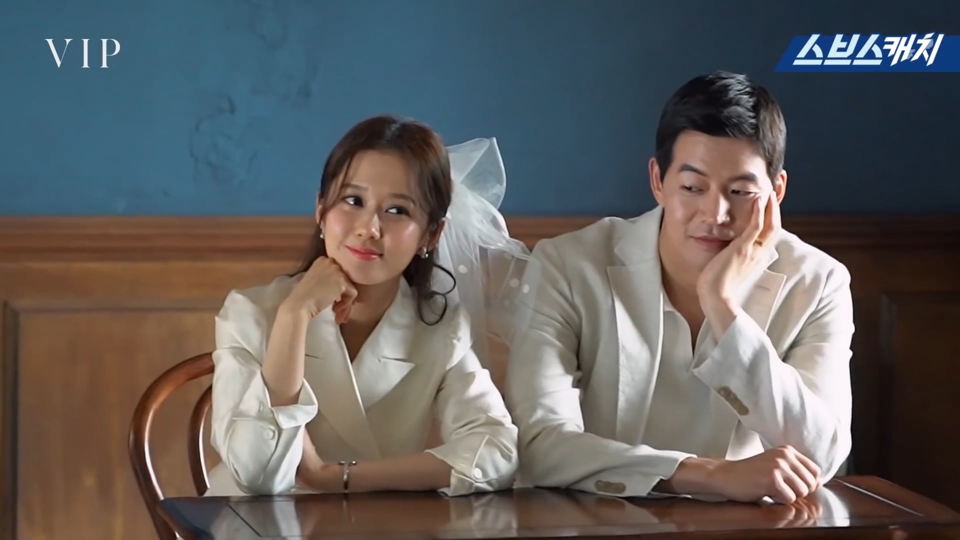 Jang Na Ra - Lee Sang Yoon đẹp đôi trong clip hậu trường drama mới