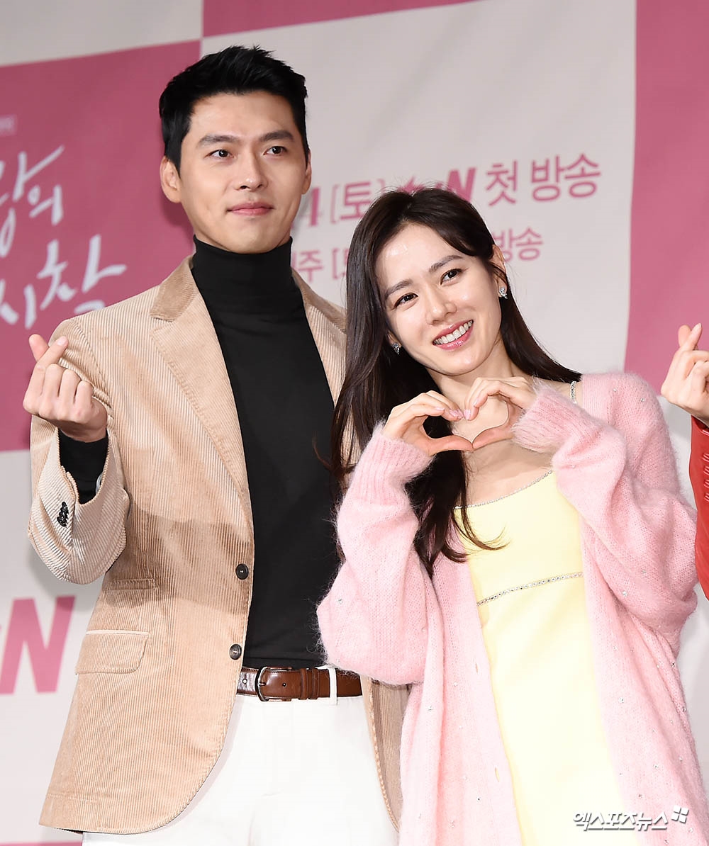 Hyun Bin - Son Ye Jin bị đồn sẽ kết hôn sau khi drama kết thúc