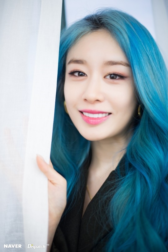 Jiyeon xinh đẹp khoe màu tóc mới cực trend trong bộ ảnh mới