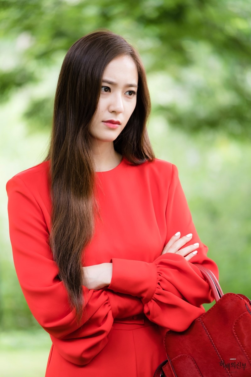 Krystal tái xuất đóng drama mới cùng Jang Dong Yoon?