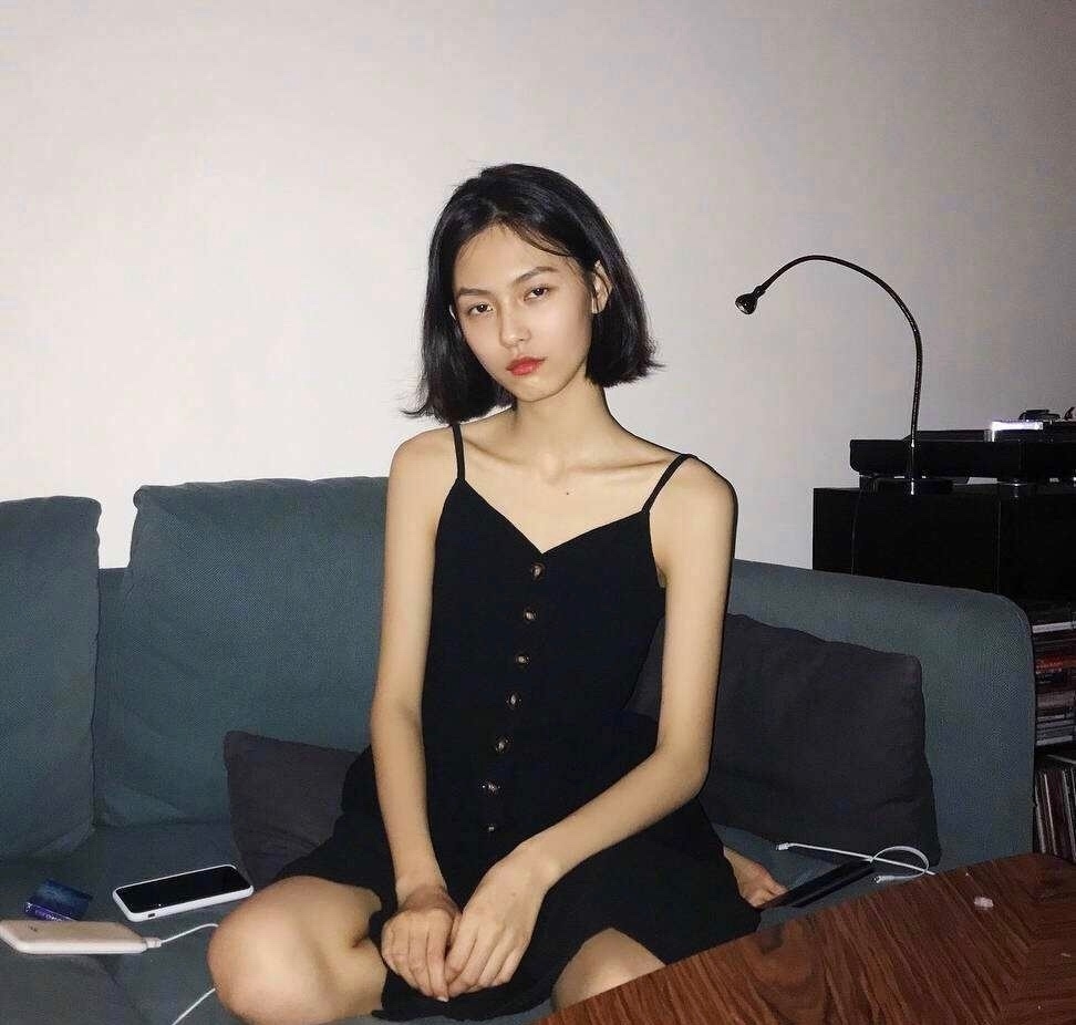 Tống Uy Long của Phượng Tù Hoàng bị lộ ảnh hẹn hò