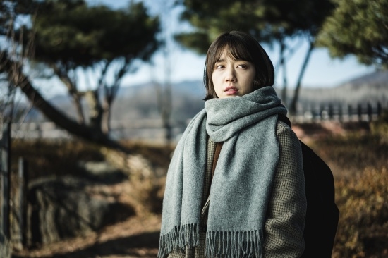 Park Shin Hye 'lột xác' với movie mới thể loại kinh dị bí ẩn