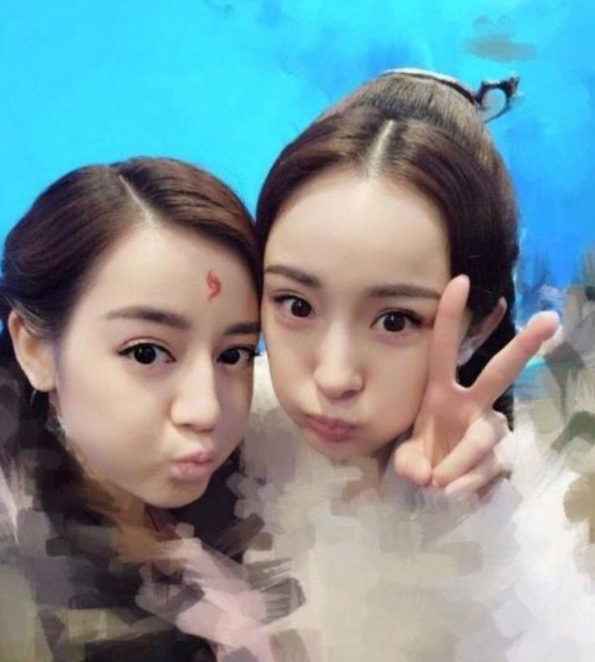 Địch Lệ Nhiệt Ba sắp rời Gia Hành sau thất bại của phim mới?