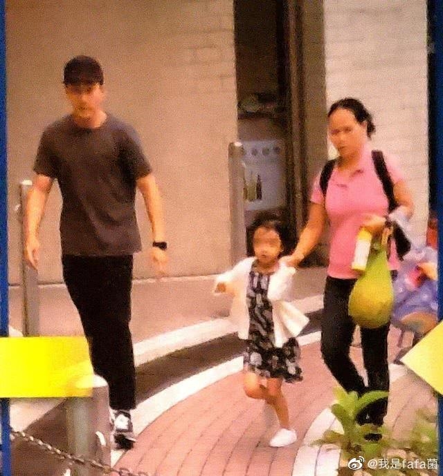 Bố Lưu Khải Uy hé lộ con trai không có việc làm sau khi ly hôn