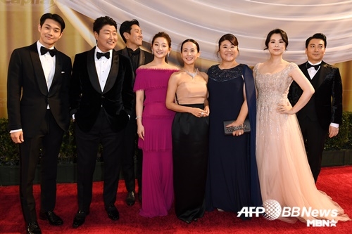 'Ký Sinh Trùng' thắng đậm tại lễ trao giải OSCAR 2020 với 4 giải lớn