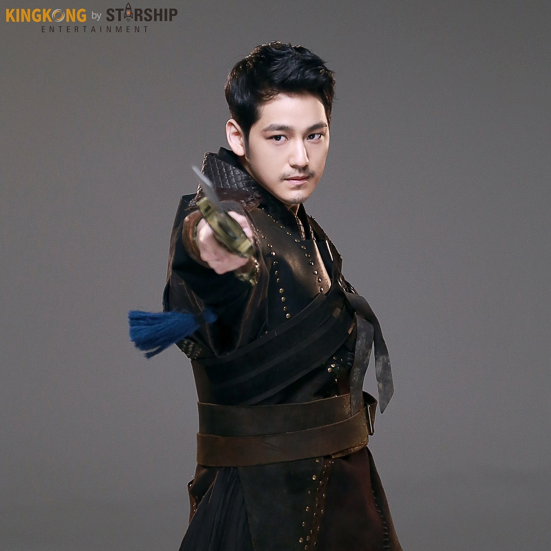 Kim Bum thảo luận đóng drama mới hậu xuất ngũ cùng Lee Dong Wook