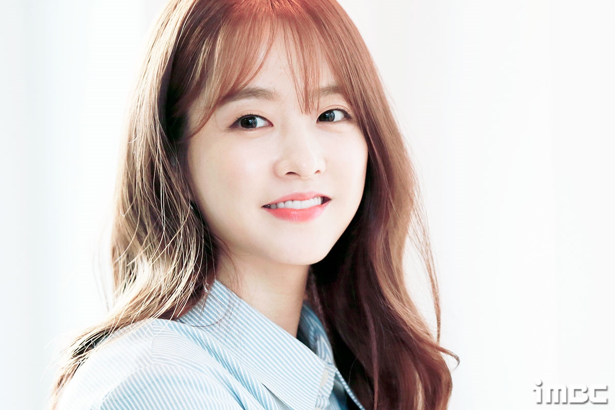 Park Bo Young ký hợp đồng với công ty của Lee Byung Hun