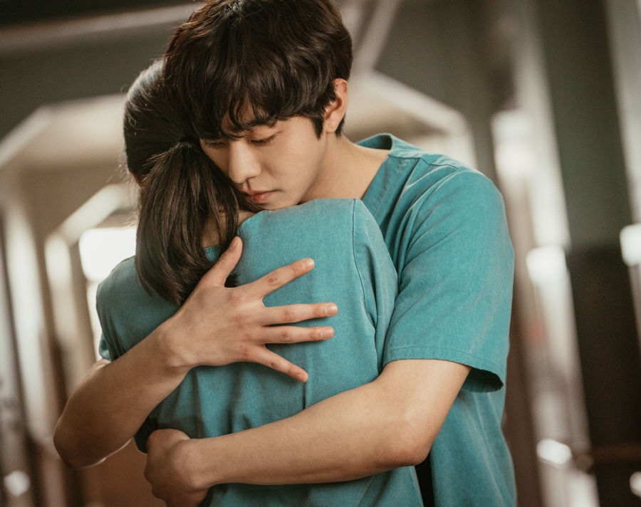 “Romantic Doctor Kim 2” tiếp tục ghi nhận kỷ lục rating mới ở tập 12