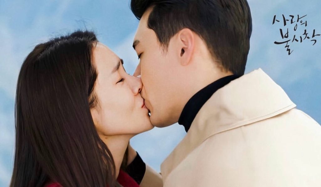 'Hạ cánh nơi anh' kết thúc với rating lập kỷ lục mới cho đài tvN