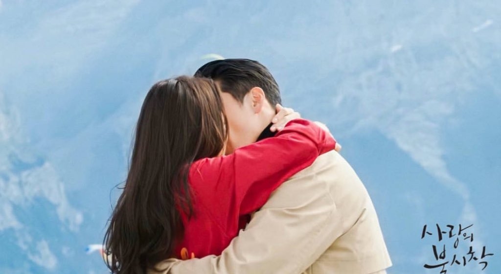 'Hạ cánh nơi anh' kết thúc với rating lập kỷ lục mới cho đài tvN