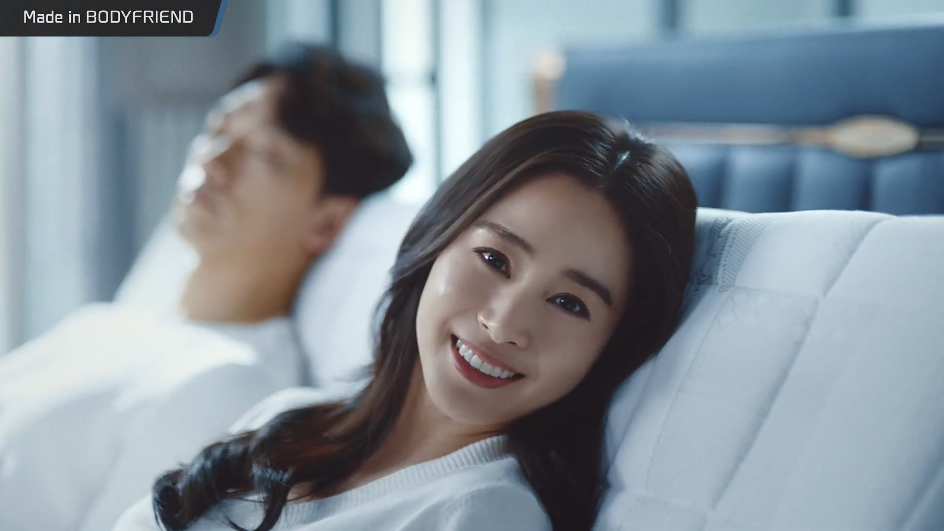 Bi Rain - Kim Tae Hee lần đầu đóng chung quảng cáo hậu kết hôn