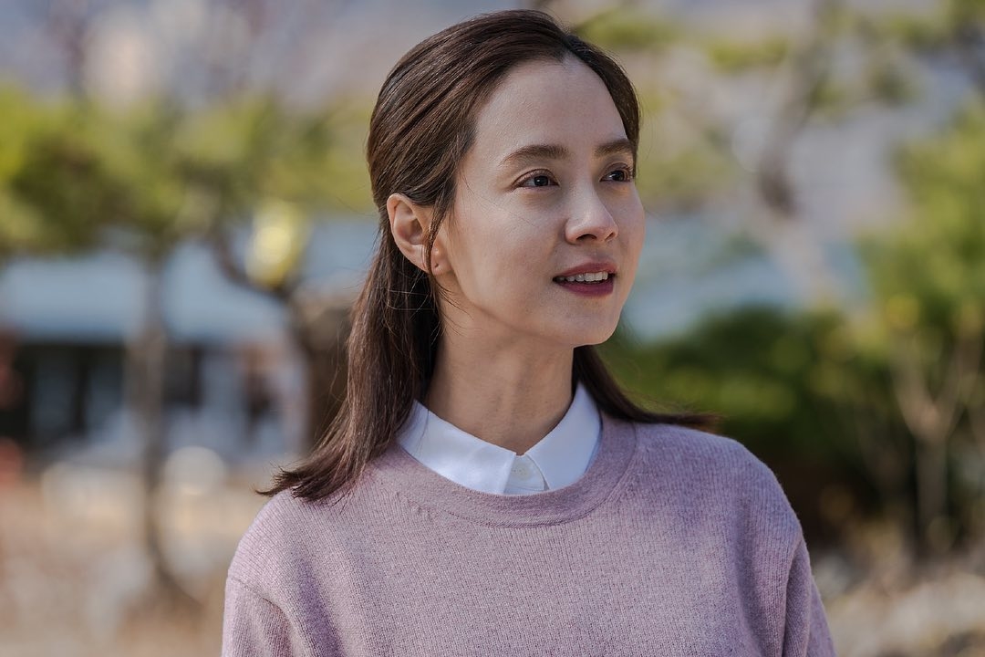 Song Ji Hyo 'lột xác' ấn tượng trong tạo hình movie mới