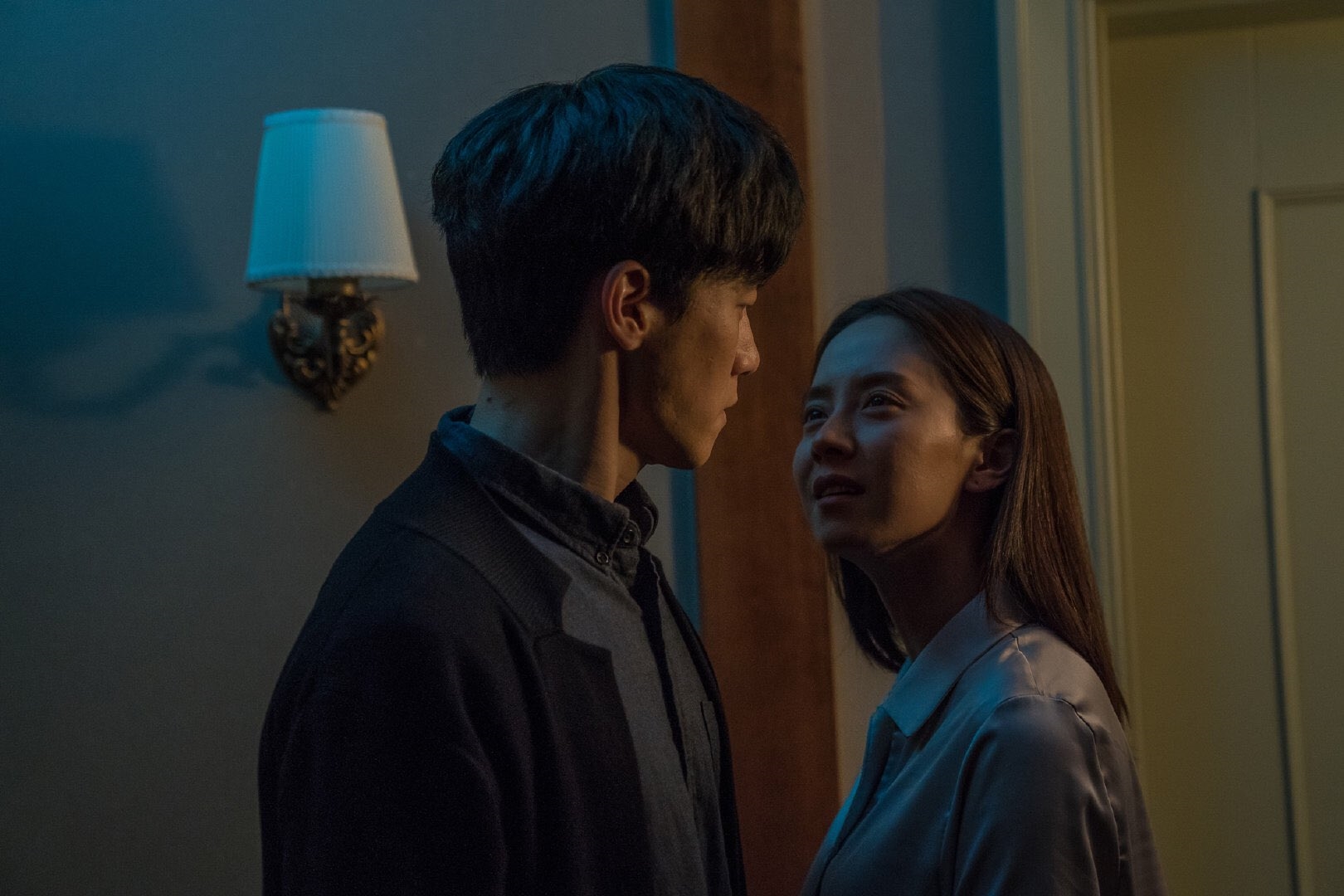 Song Ji Hyo 'lột xác' ấn tượng trong tạo hình movie mới