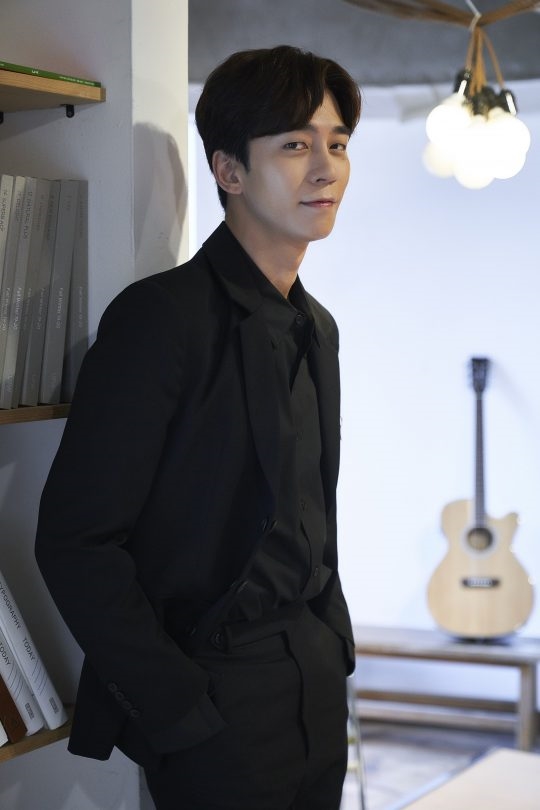 Shin Sung Rok rút vai khỏi drama mới của biên kịch 'The Last Empress'