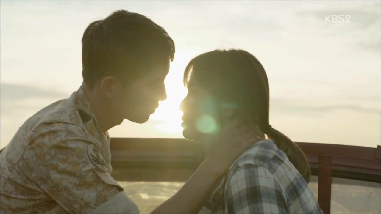 6 khoảnh khắc rung tim trong các drama Hàn đình đám