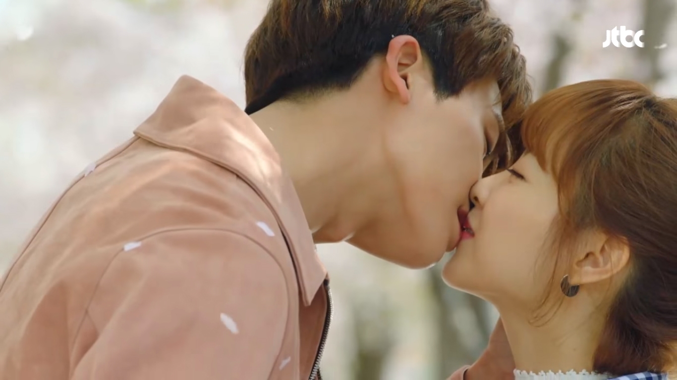 6 khoảnh khắc rung tim trong các drama Hàn đình đám