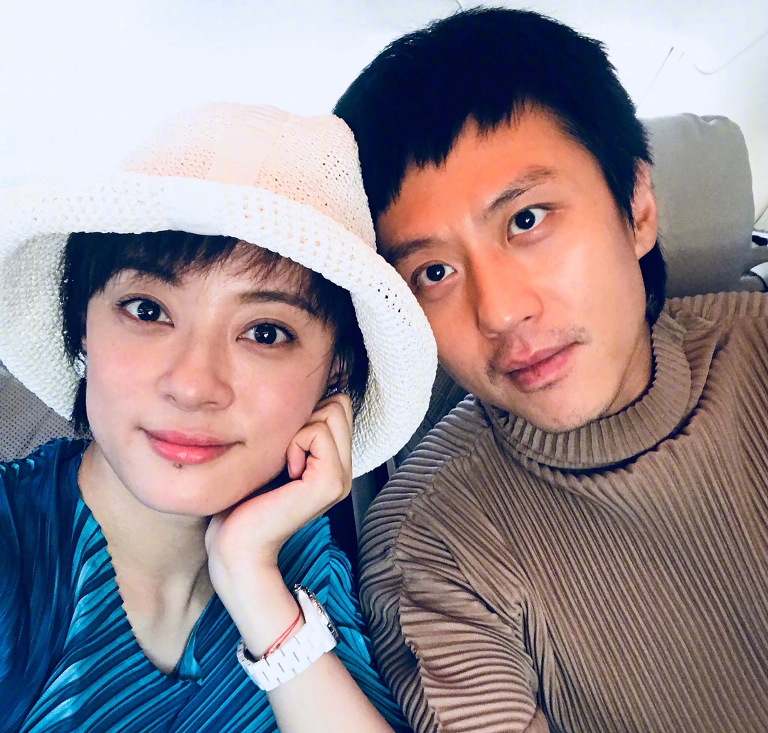 Tôn Lệ bao dung tha thứ và mua nhà cho bố dù từng bị bỏ rơi