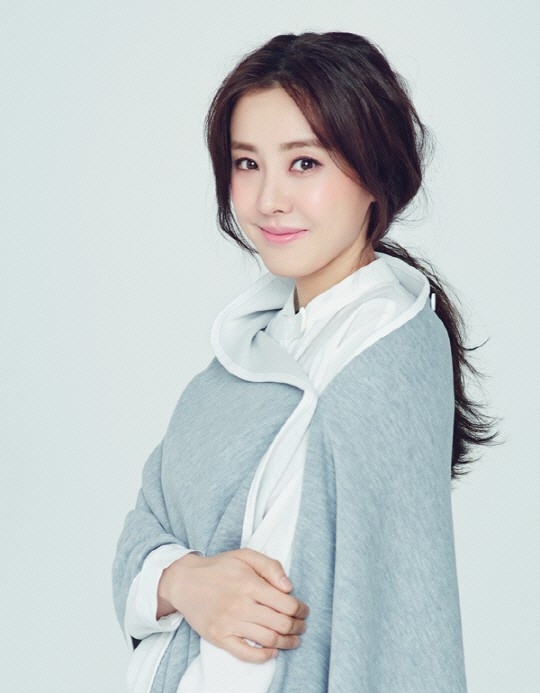Jun Ji Hyun, Won Bin - Lee Na Young đồng loạt giảm chi phí thuê nhà