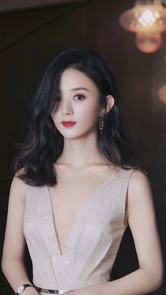 Triệu Lệ Dĩnh, Lâm Y Thần và những tấm gương vượt khó của Cbiz