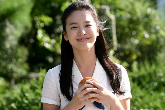 Những “nữ thần đồng phục” trong trẻo, ngọt ngào trên màn ảnh Hàn