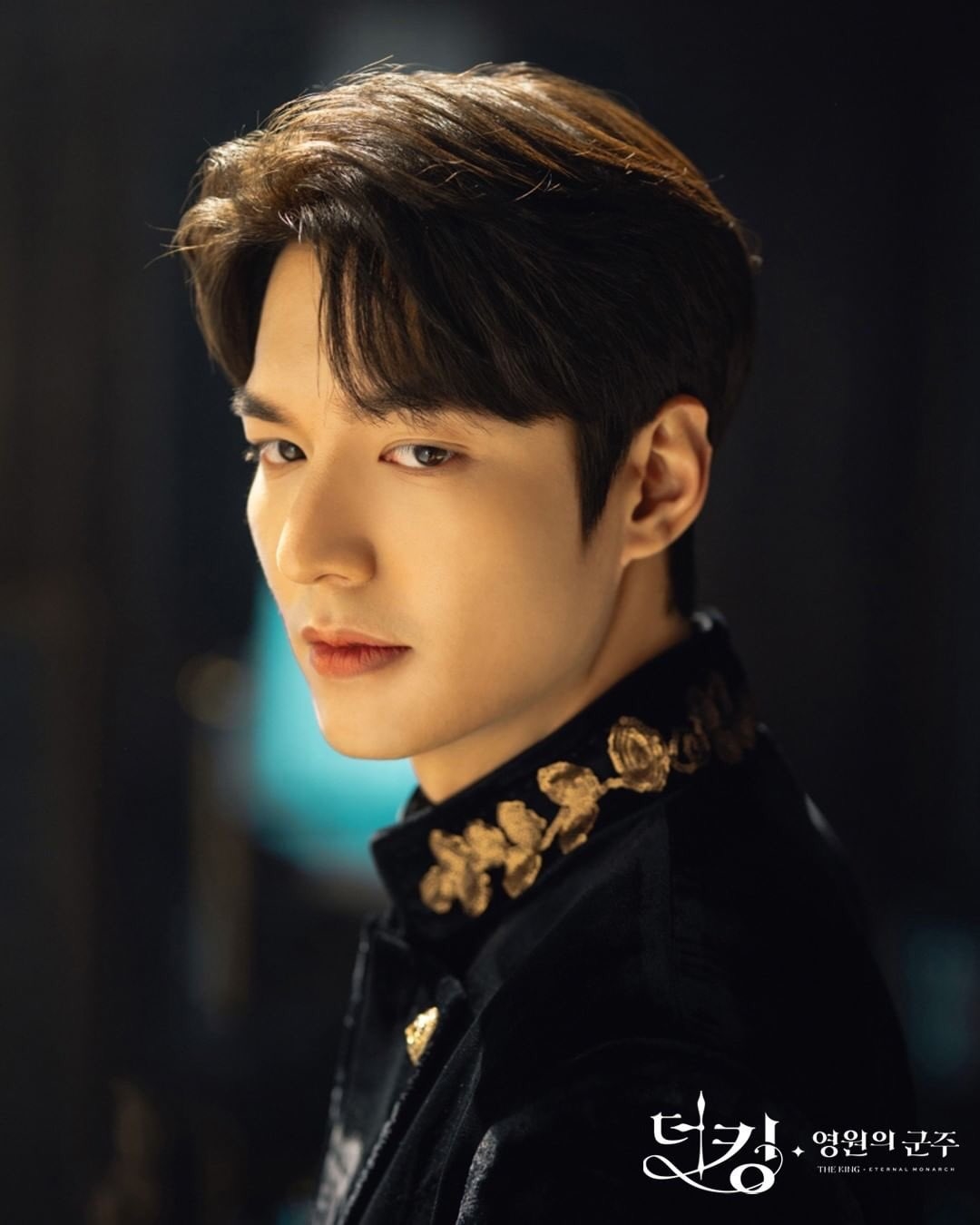 Lee Min Ho tỏa uy phong ngời ngời trong loạt ảnh drama mới
