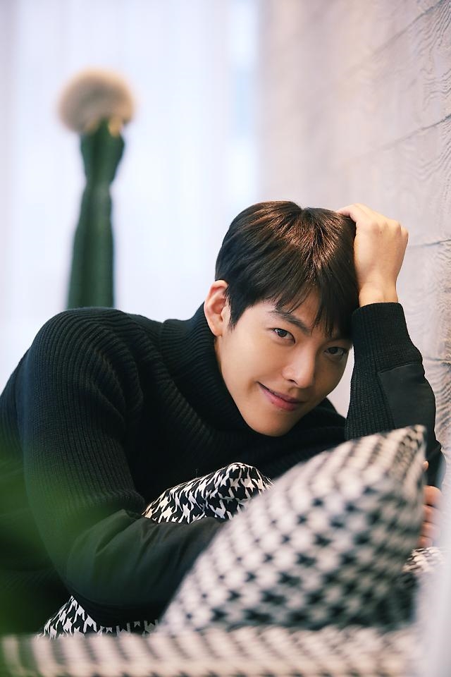 Kim Woo Bin bị đồn dương tính với Corona khiến fan lo lắng